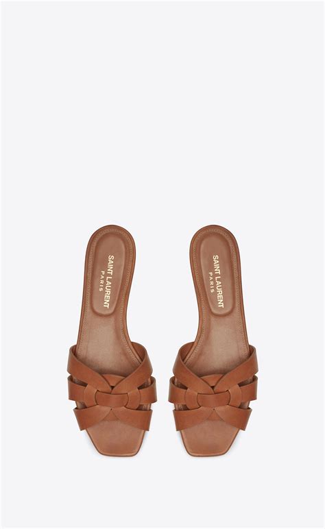 comment taille chaussures yves saint laurent|st laurent flat sandals.